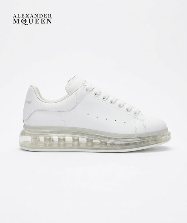 Alexander McQueen Oversized sneakers - white